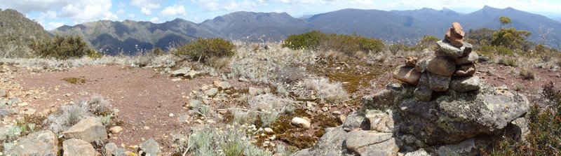 20150122_04_Crosscut Saw to the Viking from 1490 spot-height on un-named spur (IVO GR 715 866) (1280x357).jpg