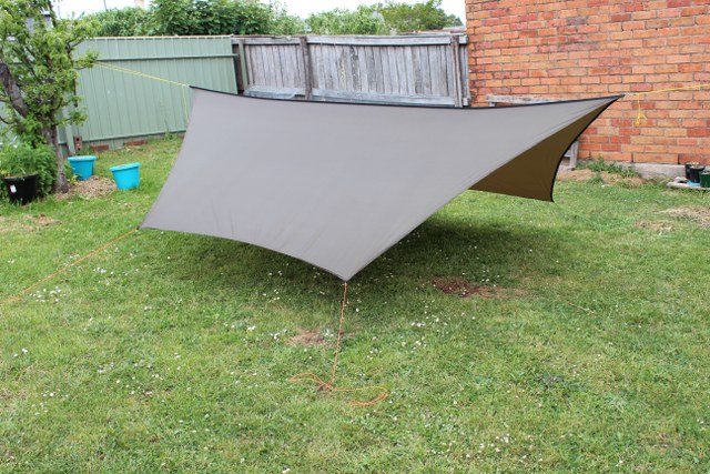 Lightweight tarp 081_640x427.JPG