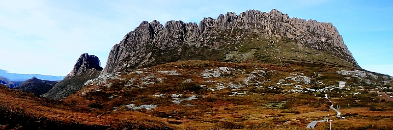 CRADLE MTN ON THE LAST DAY. SHOT BY VANESSA. REV 1 EMAIL.  P6180283_tonemapped.jpg