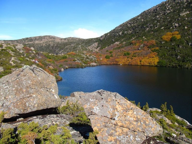 tarn shelf.JPG