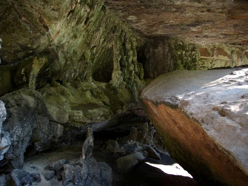Palona Cave.jpg
