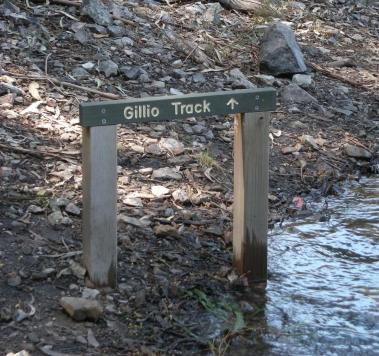 lakesign.jpg