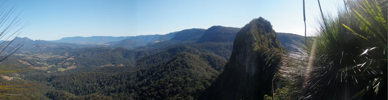 Panorama from Mt Cougal.jpg