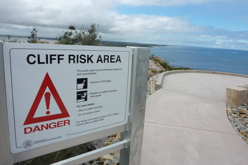 Warning sign.jpg
