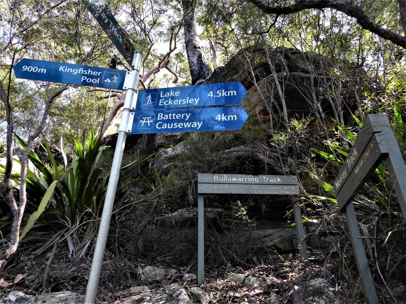 Heathcote NP Signage.JPG