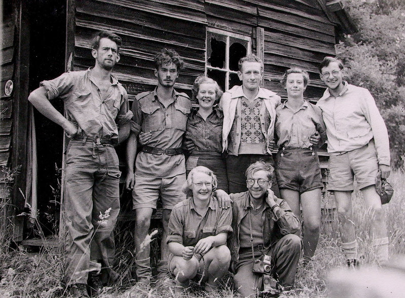 LWC group at Rylets Hut near Maydena.jpg