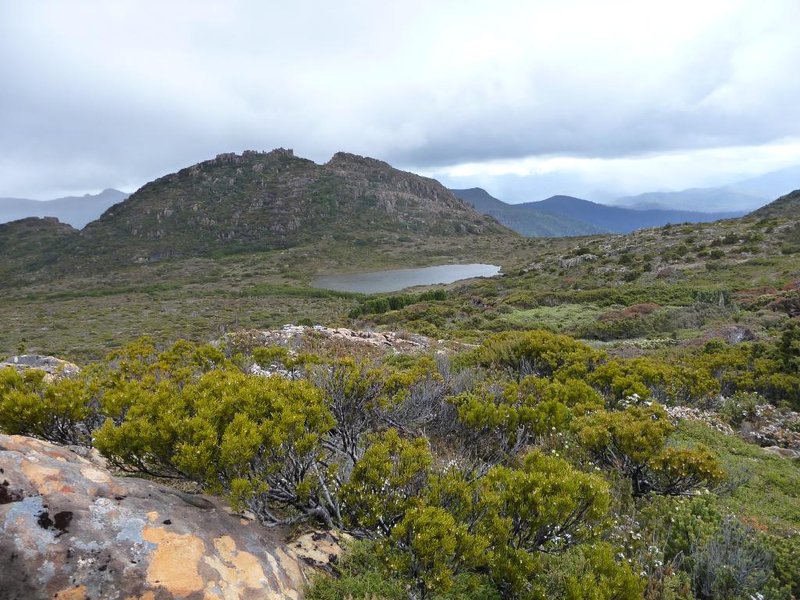 Mt Harold and Wessex tarn_Medium.JPG