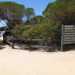 Signposted intersection for lookout and beach (106255)
