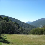 Looking down the Thredbo Valley from near the Snowgums midstation (276323)