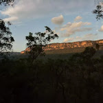 View of the escarpment from west of the Kedumba River (316274)