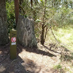 GNW arrow post near Heaton tower (359294)