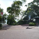 The Shores Way car park (389324)