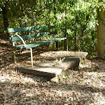 Seat next to Lookout Road in Blackbutt Reserve (399895)