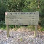 Great North Walk sign (54986)