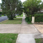 Footpath to Chatswood Station (55949)
